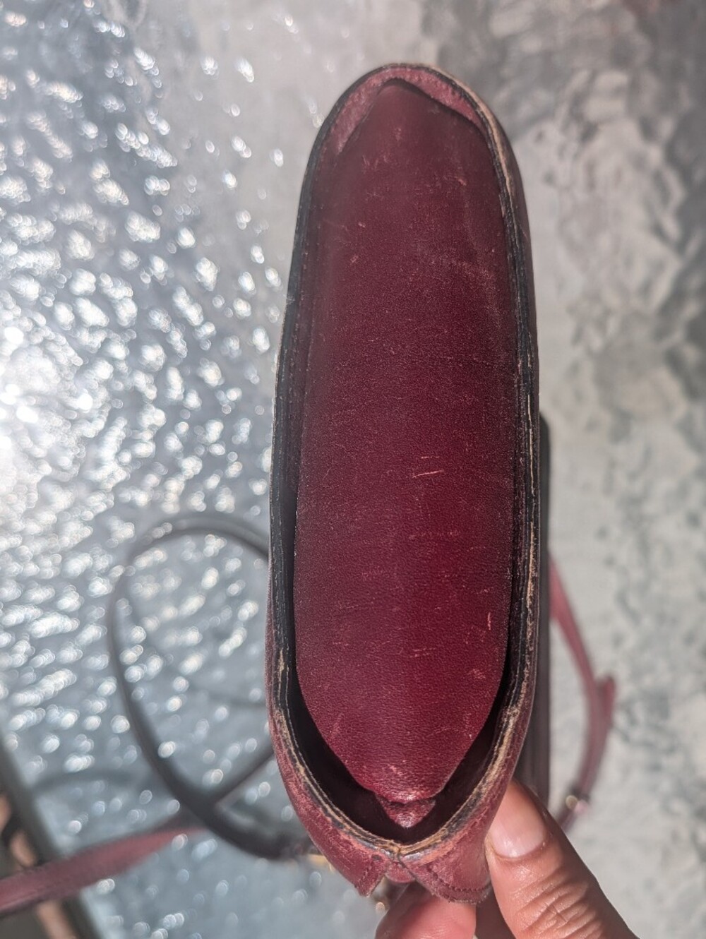 gold & pfeil made in italy Distressed Burgundy Leather mini Crossbody bag - Picture 8 of 13